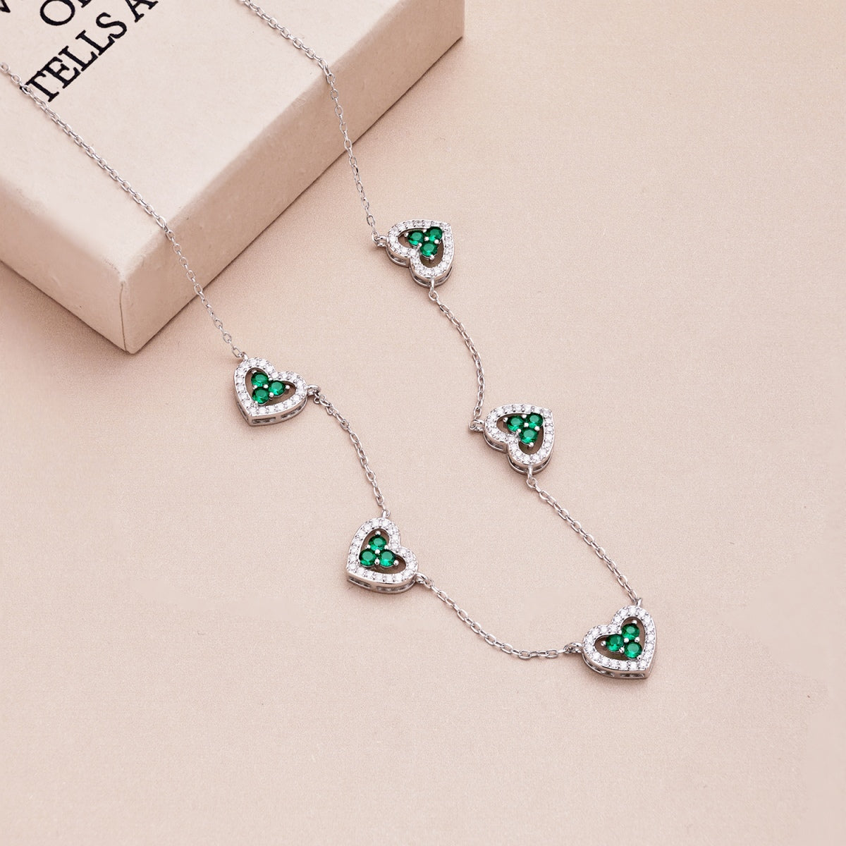 ˇStella JewelryˇSparkling Five Heart Necklace