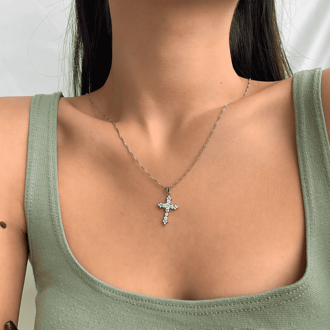 ˇStella JewelryˇDelicate Cross Shape Necklace