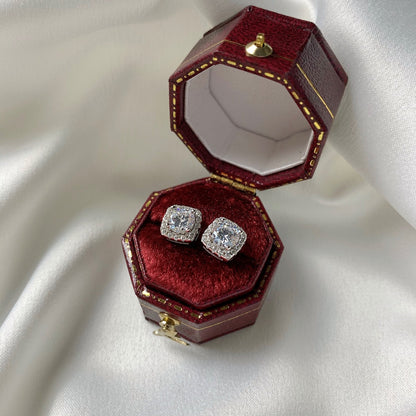ˇStella JewelryˇClassic Round Center Stone Stud Earrings