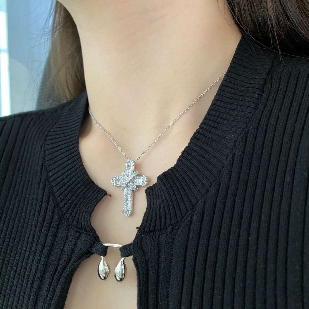 ˇStella JewelryˇGypsophila With Dimonds Necklace