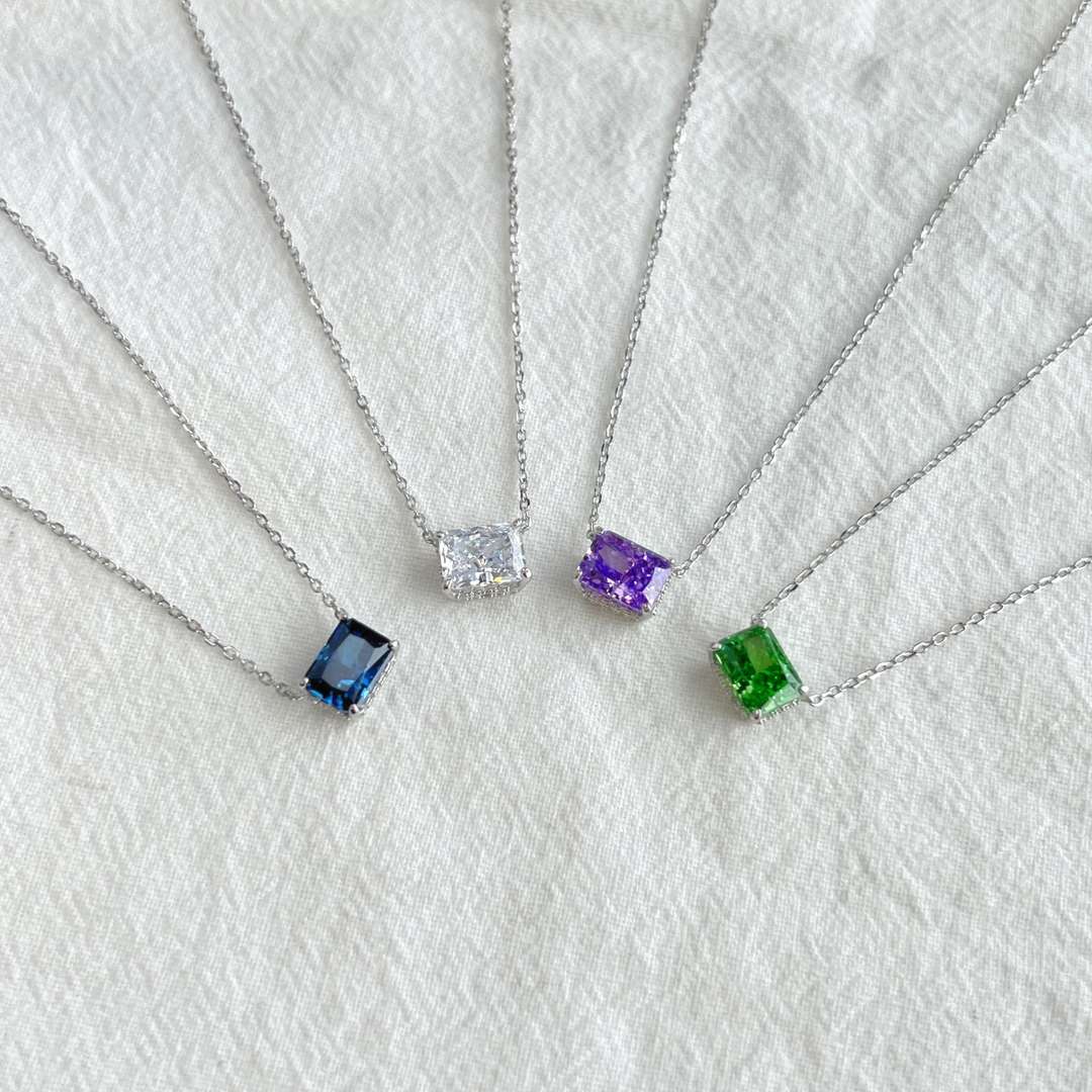 ˇStella JewelryˇLuxurious Square Shape Colorful Necalack