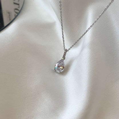 ˇStella JewelryˇDelicate Water Drop Shape Fashion Necklace