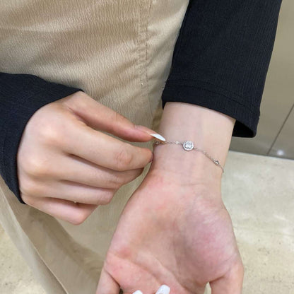 ˇStella JewelryˇDazzling Round Cut Shape Bracelet