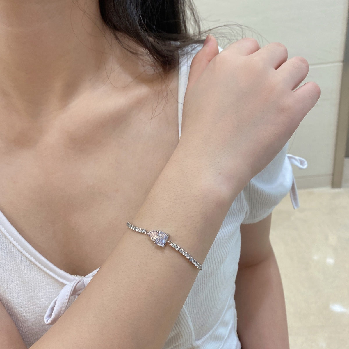 ˇStella JewelryˇDazzling Unique Multi Shape Lover Bracelet
