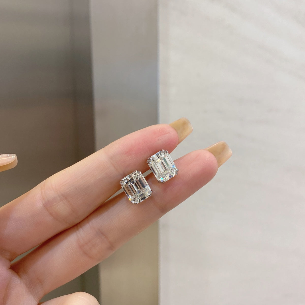 ˇStella JewelryˇDazzling Square Shape Earrings