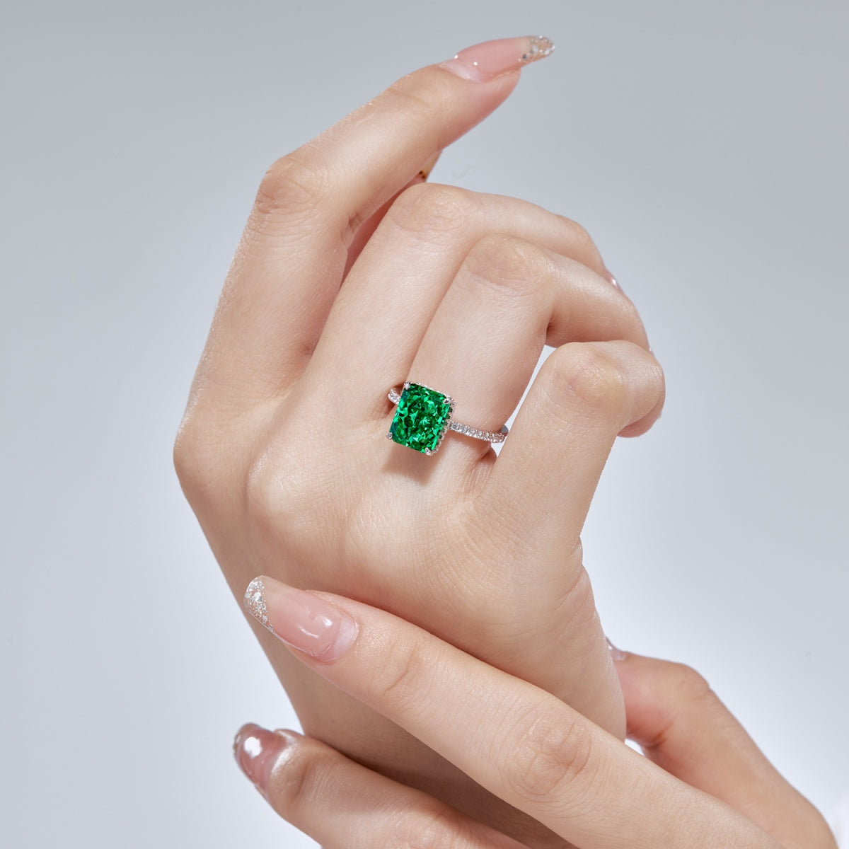 ˇStella JewelryˇLuxurious Engagement Ring