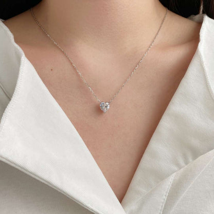 ˇStella JewelryˇHeart Shape Main Stone Pendant Collarbone Necklace