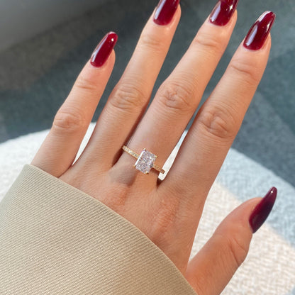 ˇStella JewelryˇDazzling Sparkling Radiant Cut Party Ring