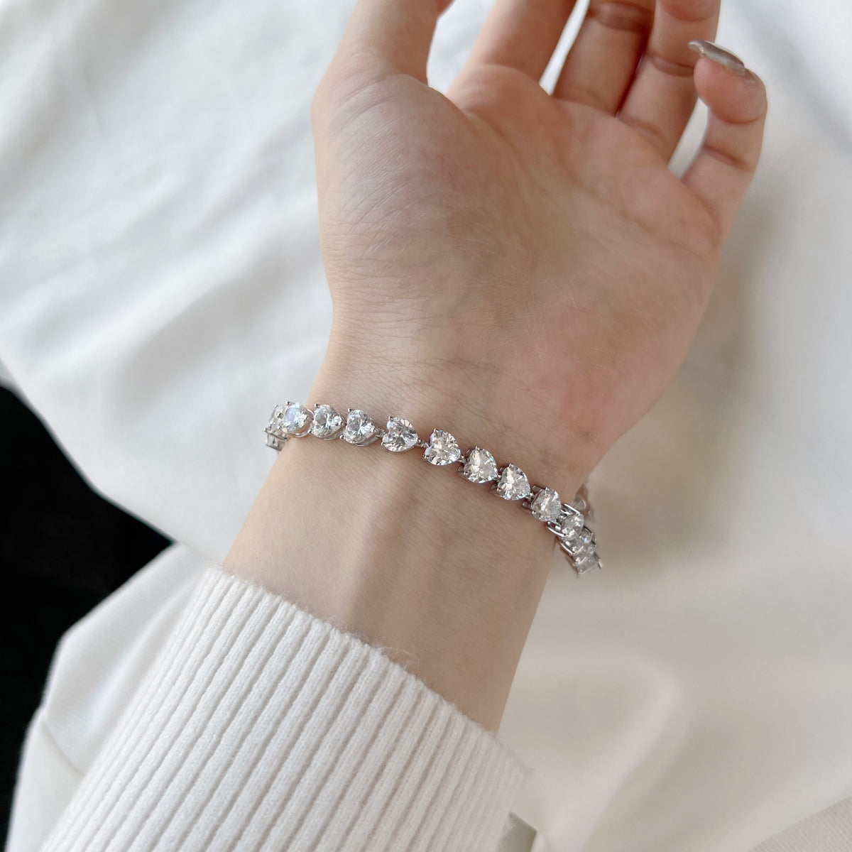 ˇStella JewelryˇElegant Romantic Heart Shape Lover Bracelet