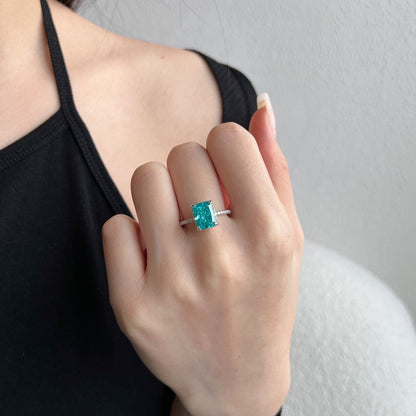 ˇStella JewelryˇLuxurious Engagement Ring