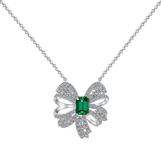 ˇStella JewelryˇLuxurious Flower Shape Emerald Cut Necklace