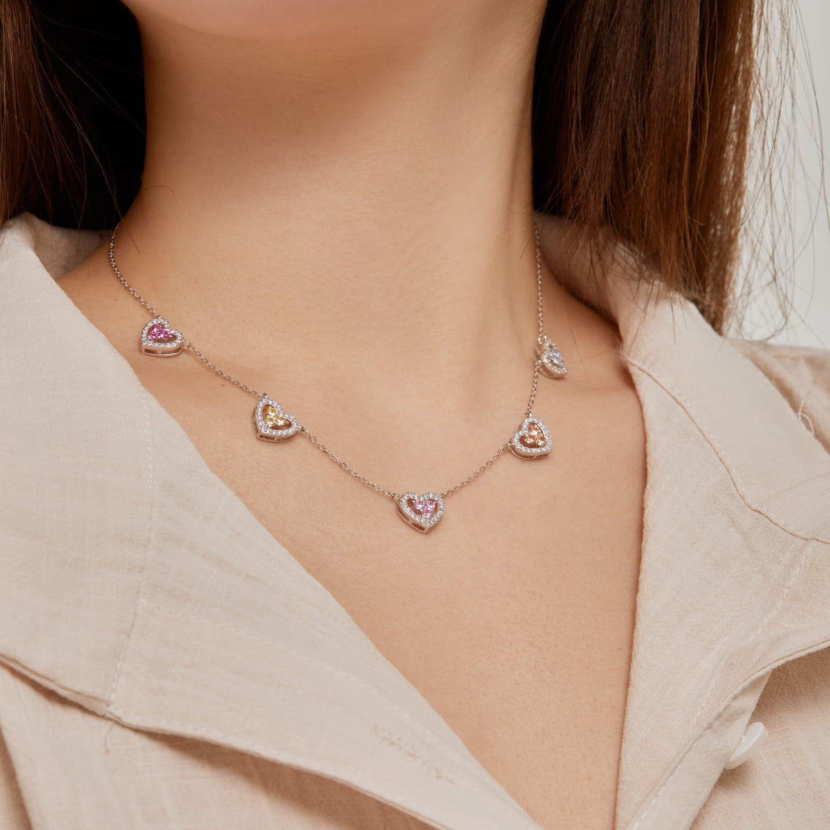 ˇStella JewelryˇSparkling Five Heart Necklace