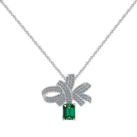 ˇStella JewelryˇLuxurious Flower Shape Emerald Cut Necklace