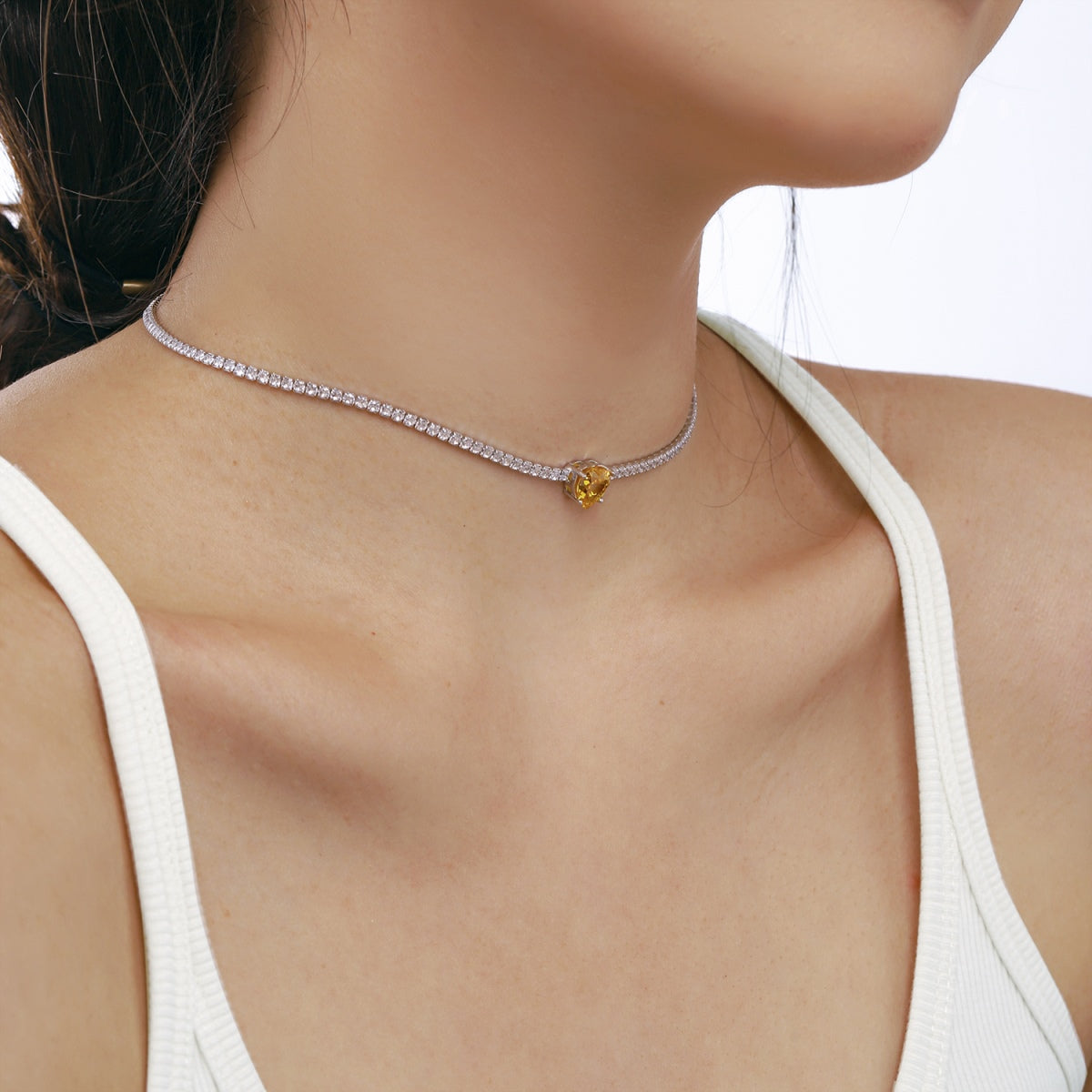 ˇStella JewelryˇSparkling Tennis Heart Cut Necklace