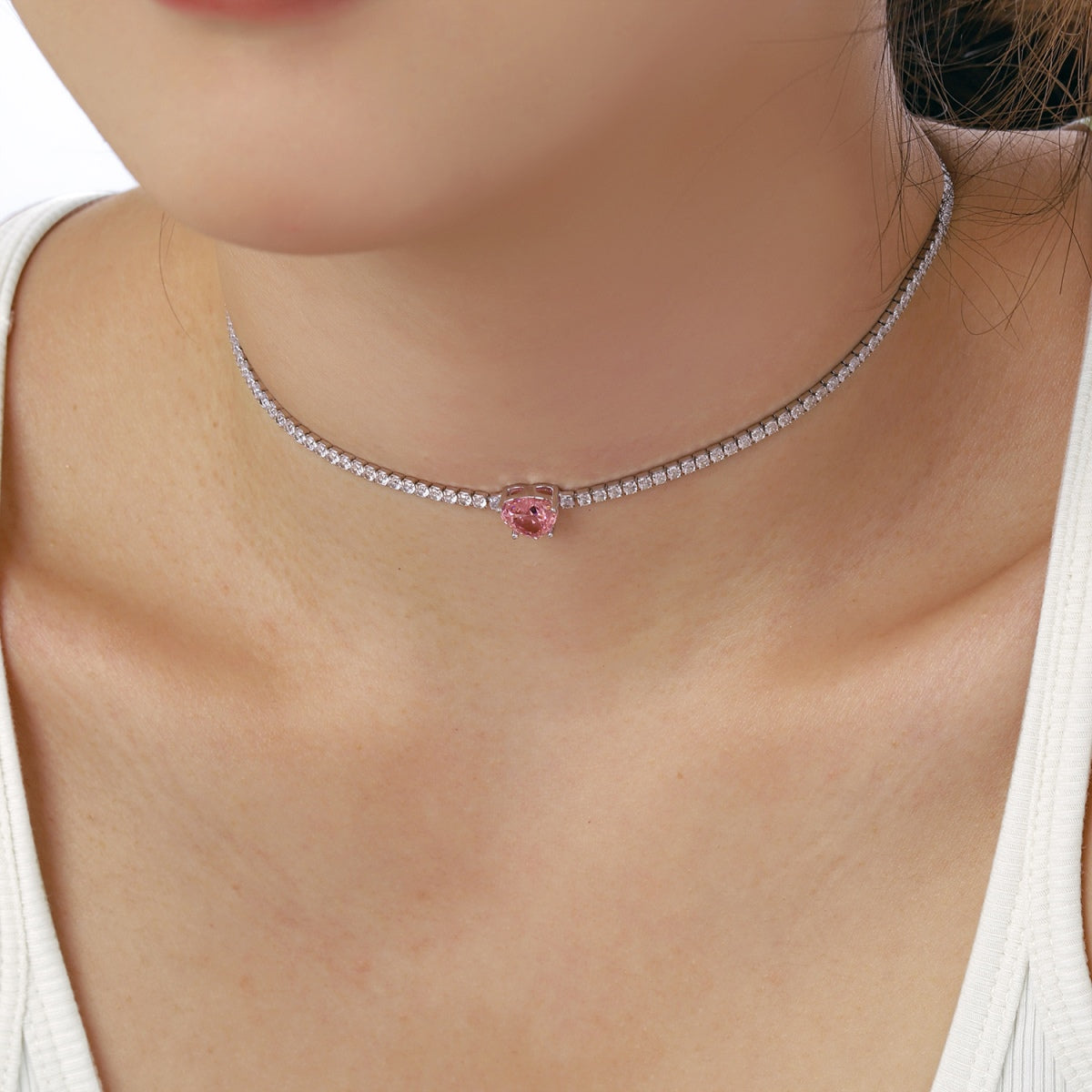 ˇStella JewelryˇSparkling Tennis Heart Cut Necklace