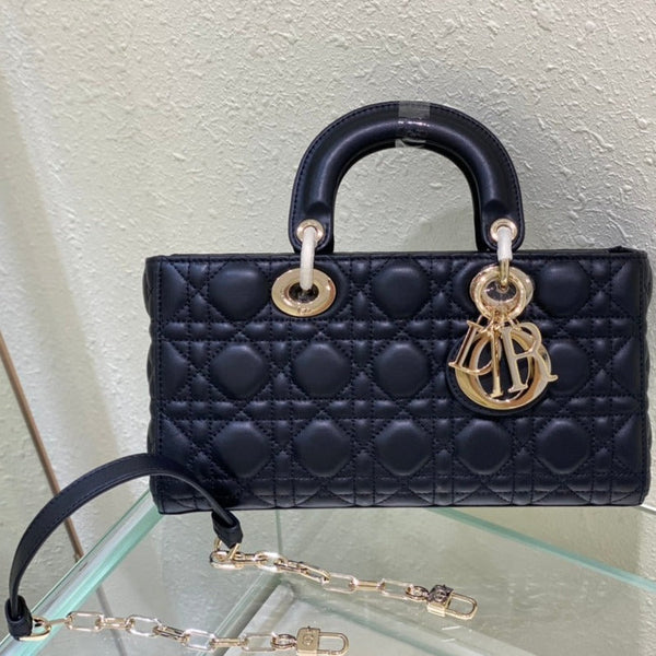 MEDIUM LADY D-JOY 26 SCHWARZES LAMMFELL