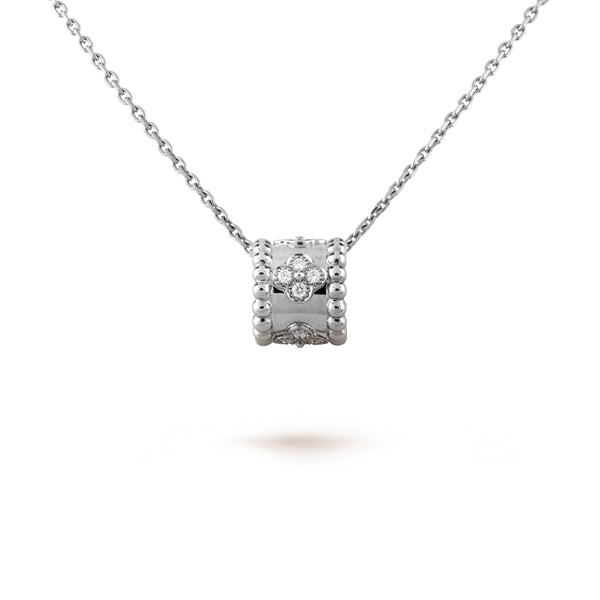 ステラジュエリー ペルリーペンダント シルバー ダイヤモンドネックレス