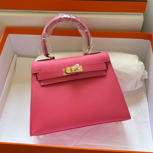 KELLY MINI 20 TASCHE AUS ROSA KALBSLEDER MIT GOLDENEN HARDWARE (AUF BESTELLUNG)