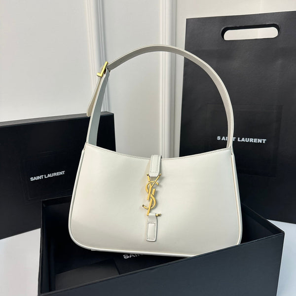 LE 5 À 7 TASCHE 24 WEISSES KALBSLEDER