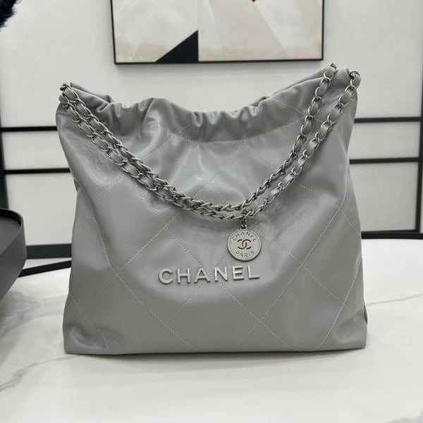 CC LARGE 42 HANDTASCHE AUS GRAUEM KALBSLEDER MIT SILBERNEN HARDWARE