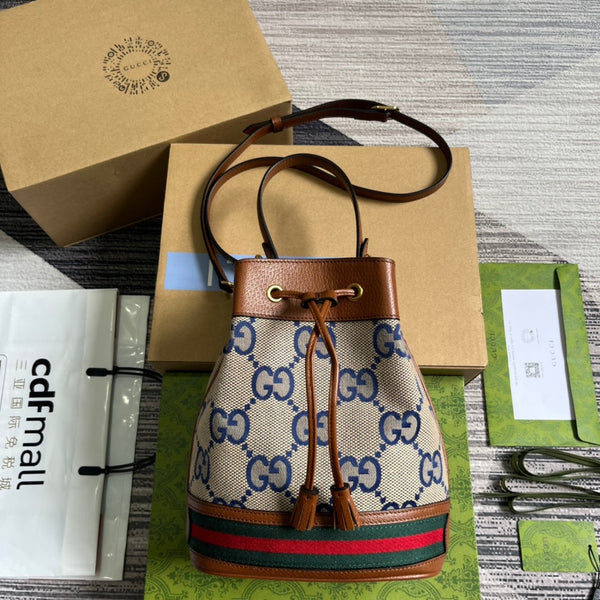 GG OPHIDIA SMALL 26 BUCKET BAG AUS BEIGEM CANVAS UND BRAUNEM KALBSLEDER
