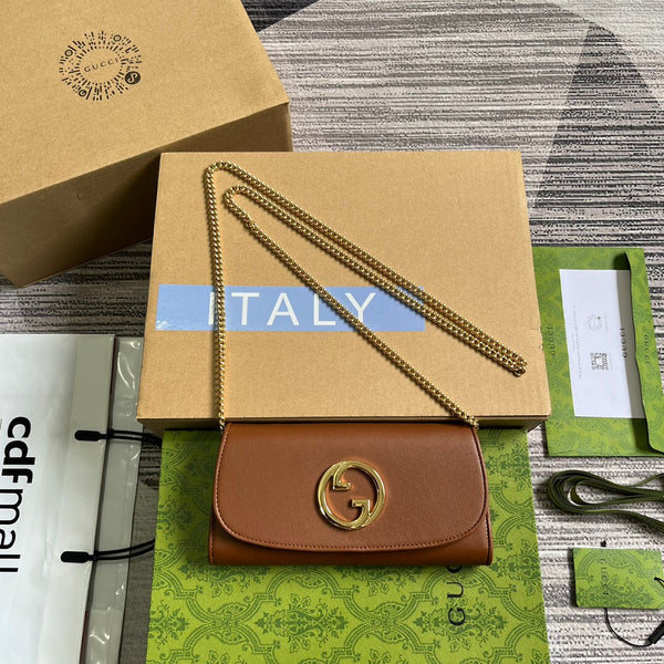 BLONDIE SCHULTERTASCHE 21 AUS BRONZEBRAUNEM KALBSLEDER MIT GOLDENEN HARDWARE