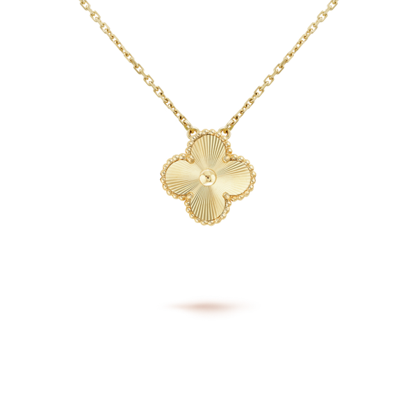 ˇStella JewelryˇCLOVER 15MM LASER NECKLACE