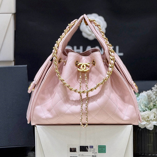 CHANEL 25 MITTLERE HANDTASCHE AUS PASTELLROSA KALBSLEDER MIT GOLDENEN HARDWARE