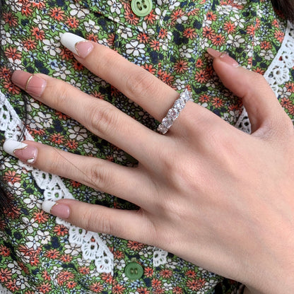 ˇStella JewelryˇGorgeous Round Cut Tennis Ring
