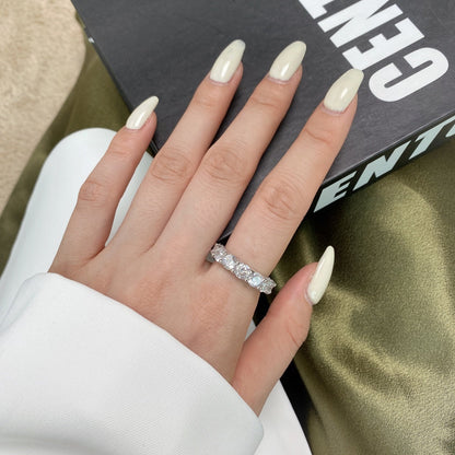 ˇStella JewelryˇGorgeous Round Cut Tennis Ring