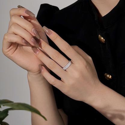 ˇStella JewelryˇDainty Round Cut Tennis Ring