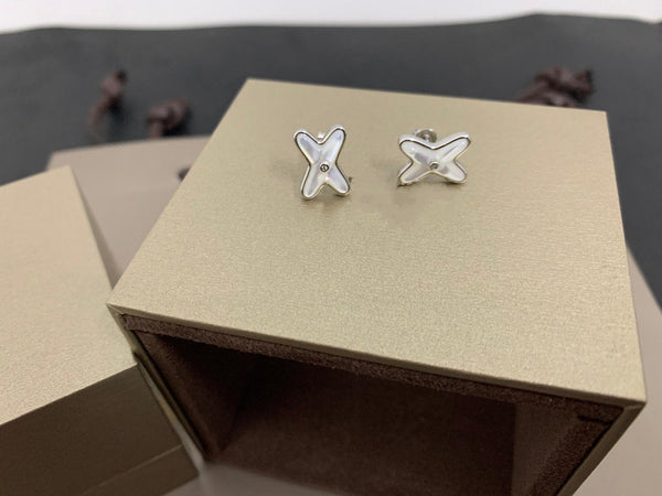 ˇStella JewelryˇJEUX DE WHITE MOP SILVER DIAMOND EARRINGS