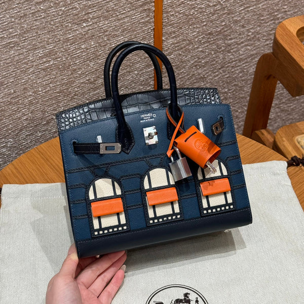 BIRKIN FAUBOURG TOUCH 20 AUS MARINEBLAUEM KALBSLEDER MIT SILBERNEN HARDWARE (AUF BESTELLUNG HERGESTELLT)