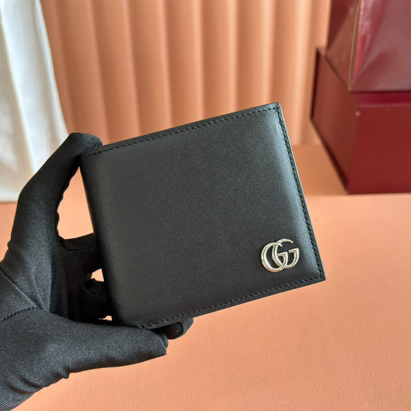 グッチ 25S マーモント ウォレットバッグ 11インチ ブラック カーフスキン シルバー金具