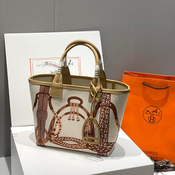 STEEPLE 28 TASCHE AUS OFF-WHITE-MIX AUS BRAUNEM CANVAS UND KALBSLEDER