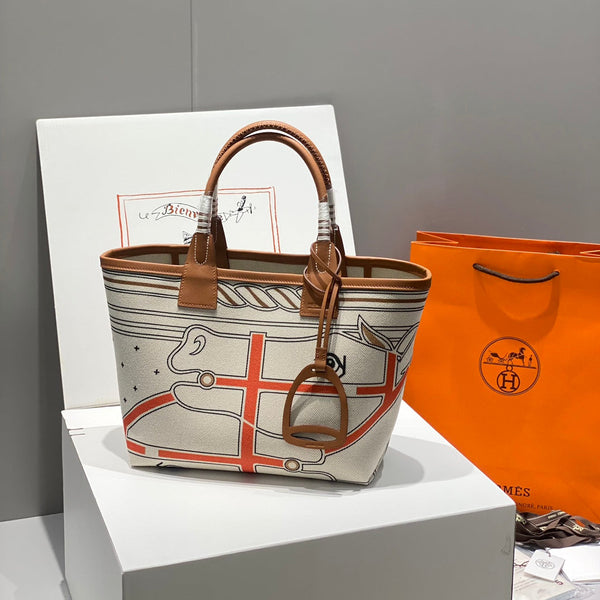 STEEPLE 28 TASCHE AUS BEIGEM CANVAS UND BRAUNEM SWIFT-LEDER