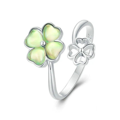 ˇStella JewelryˇWhite Gold Plated Lucky Four-Leaf Clover Ring