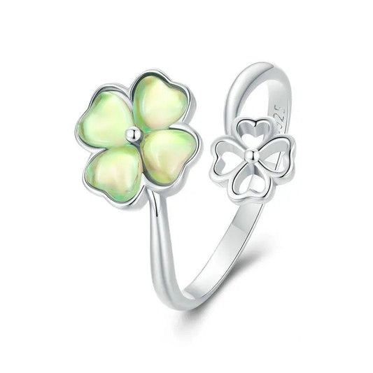 ˇStella JewelryˇWhite Gold Plated Lucky Four-Leaf Clover Ring