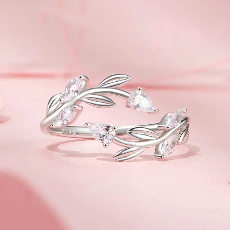 ˇStella JewelryˇSimple Leaf Adjustable Ring Lucky Leaves Statement