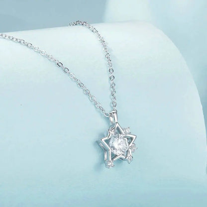 ˇStella JewelryˇShiny Star Pendant Necklace