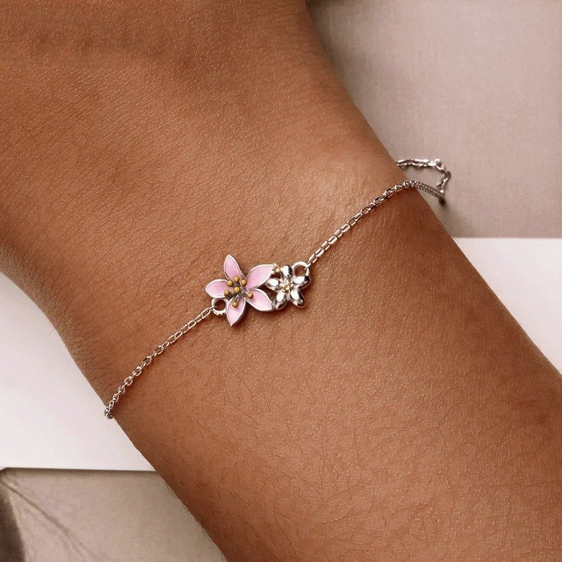 ˇStella JewelryˇBeautiful Cherry Blossom Bracelet Adjustable Silver Snake Chain Link