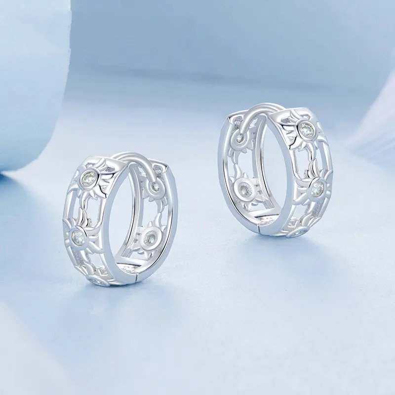ˇStella JewelryˇWhite Gold Plated Inifinite Love Hoop Earring