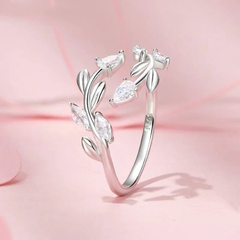 ˇStella JewelryˇSimple Leaf Adjustable Ring Lucky Leaves Statement