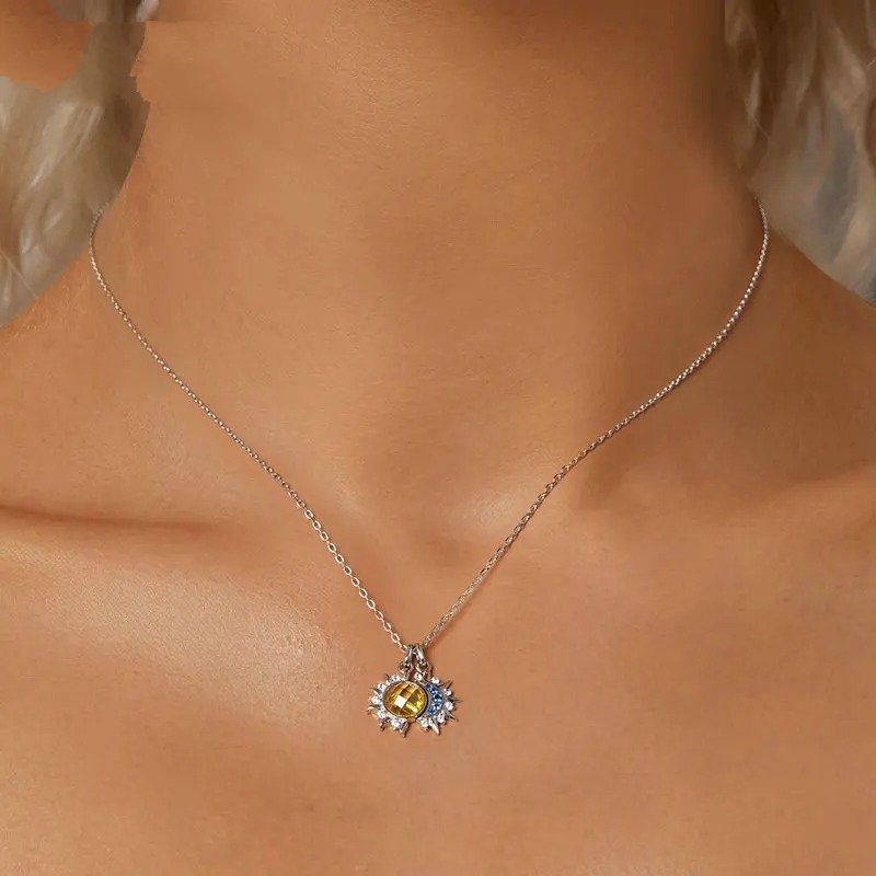 ˇStella JewelryˇWhite Gold Plated Sun and Moon Necklace