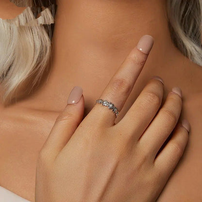 ˇStella JewelryˇFlower Ring Paved with Cubic Zirconia Statement Band Ring