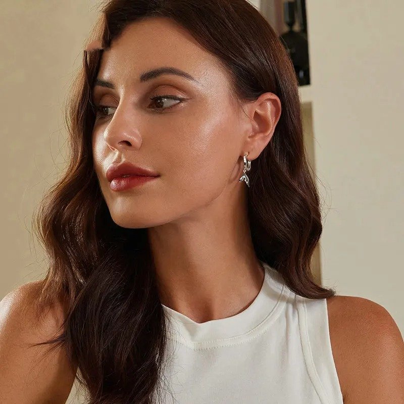 ˇStella JewelryˇDainty Gold Plated Earring Hypoallergenic Fish Tail Earring