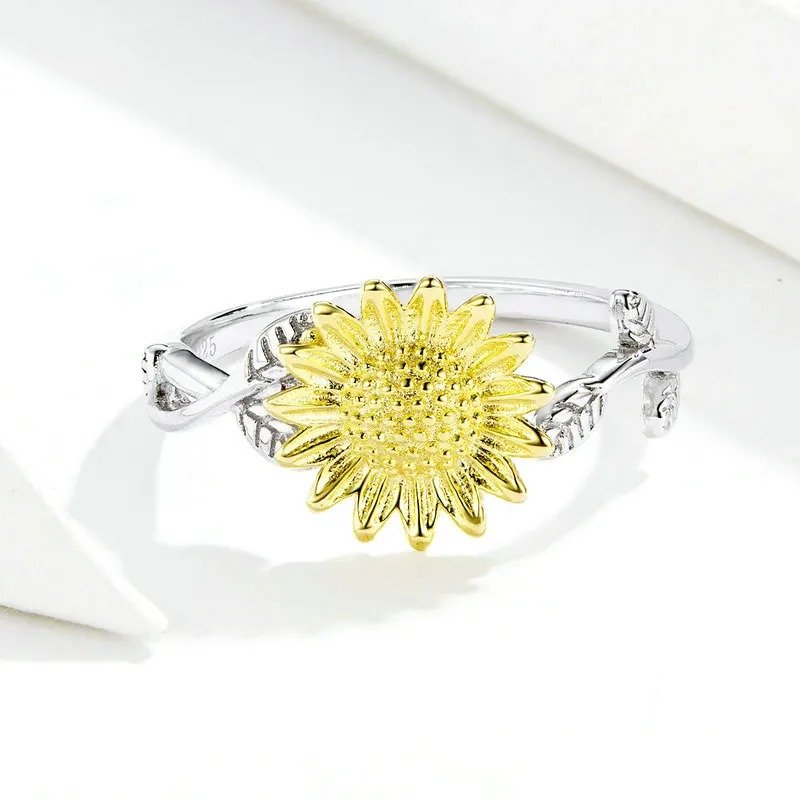 ˇStella JewelryˇSunflower Finger Rings for Women Wedding Band Engagement Statement