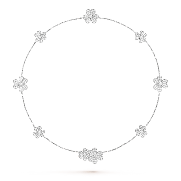 ˇStella JewelryˇFRIVOLE SILBERNE HALSKETTE MIT 9 BLUMEN
